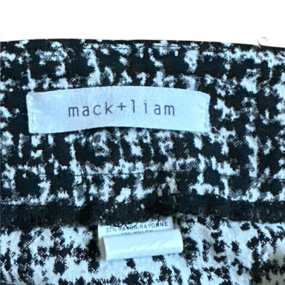 Stretch mini pencil skirt - Picture 3 of 4